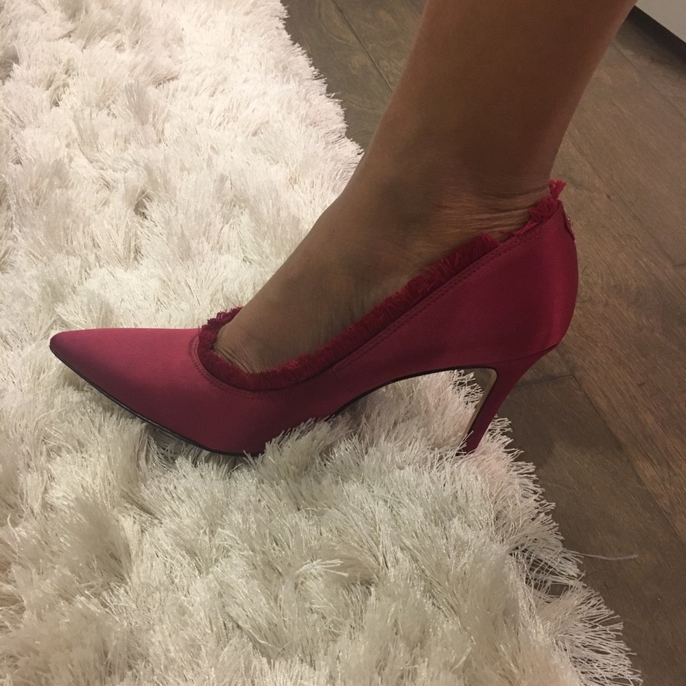 Sam Edelman Frayed Cranberry Heels